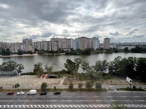 квартира за адресою Ревуцького вул., 9