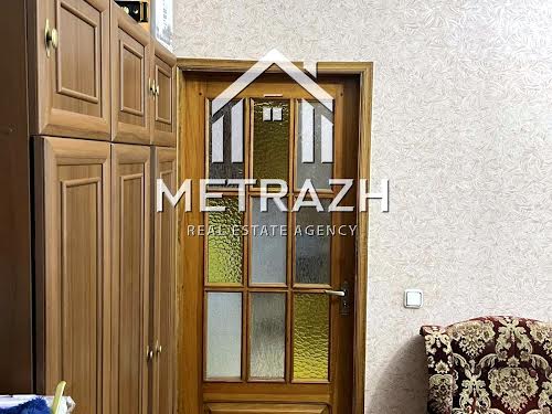 квартира за адресою Павлівський майдан пл. (Рози Люксембург майдан), 2