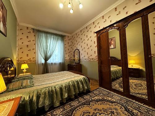 квартира за адресою Гетьмана Петра Дорошенка вул. (), 71