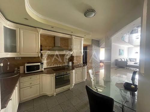 квартира за адресою Старонаводницька вул., 4-В
