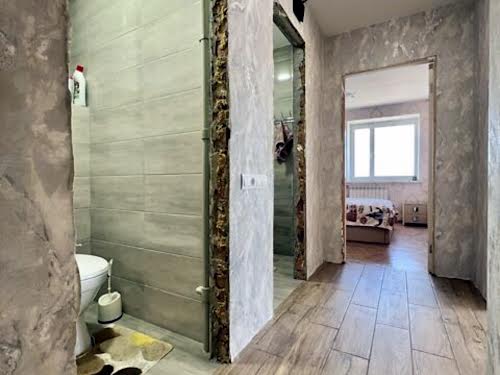 квартира за адресою Металургів вул., 32Б