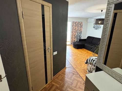 квартира по адресу 23 Августа ул., 46