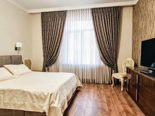 будинок за адресою Анатолія Бачинського вул., 12