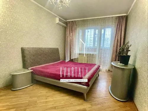 квартира за адресою Академіка Заболотного вул., 84