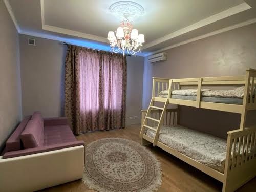 квартира за адресою Драгоманова вул., 5