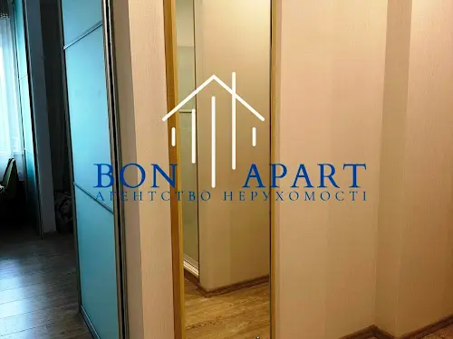 квартира за адресою Володимира Наумовича вул. (Антонова-Овсієнка), 6