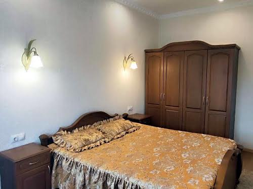 квартира по адресу Братьев Михновских ул. (Московская), 37
