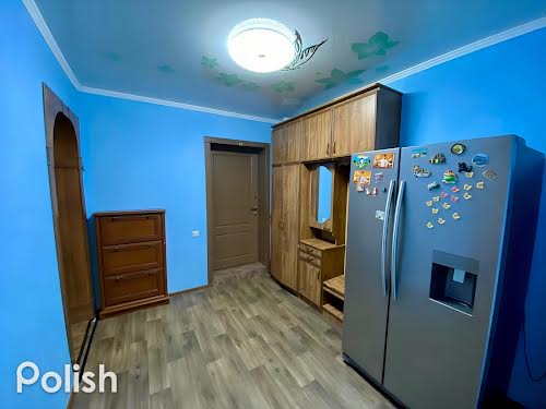 квартира за адресою Бажова вул., 8