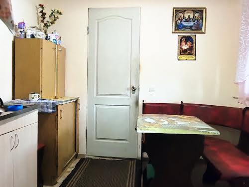 дом по адресу Строителей ул., 15