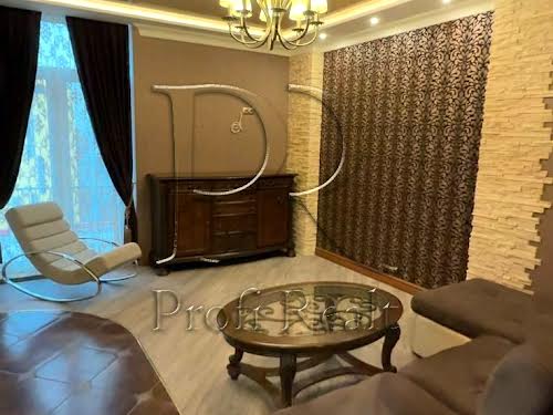 квартира за адресою Регенераторна вул., 4 к1-7