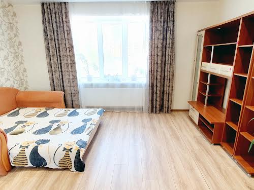 квартира за адресою Панаса Мирного вул., 24