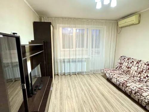квартира за адресою Тополя-1 вул., 24