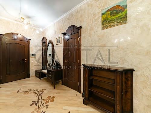 квартира за адресою Старонаводницька вул., 6Б