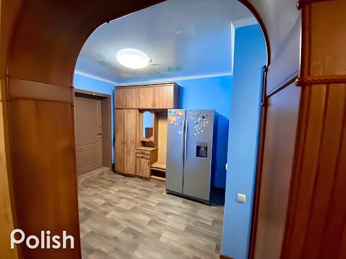 квартира за адресою Бажова вул., 8