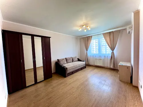 квартира за адресою Юрія Кондратюка вул., 7
