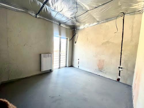 будинок за адресою смт. Брюховичі, під осовою, 100