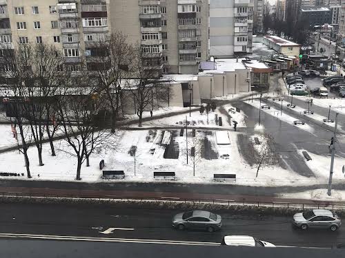 квартира за адресою Степана Бандери вул., 15