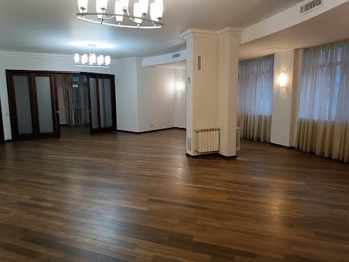 комерційна за адресою Лесі Українки бульв., 30-Б