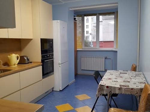 квартира за адресою Степана Рудницького вул. (Академіка Вільямса), 15 к3