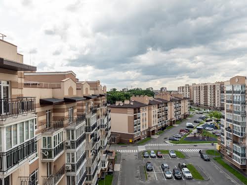 квартира за адресою Метрологічна вул., 21-Б