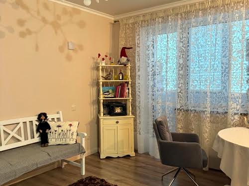 квартира за адресою Павла Чубинського вул., 12