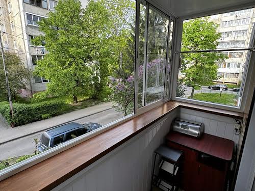 квартира за адресою Наукова вул., 54