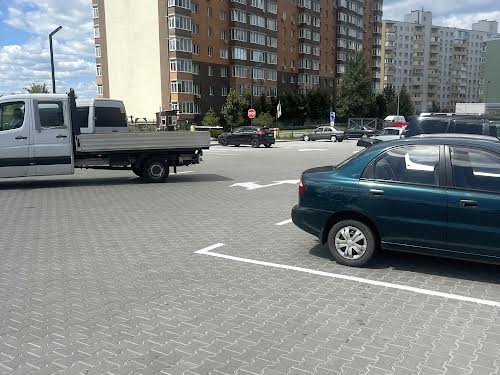коммерческая по адресу Европейская ул., 1