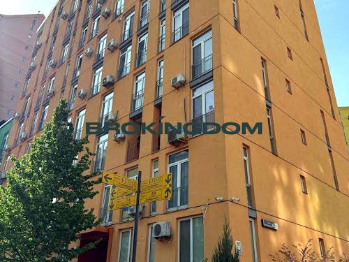 квартира за адресою Регенераторна вул., 4 к1-9
