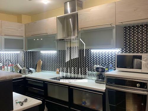 квартира за адресою Степана Руданського вул., 4-6