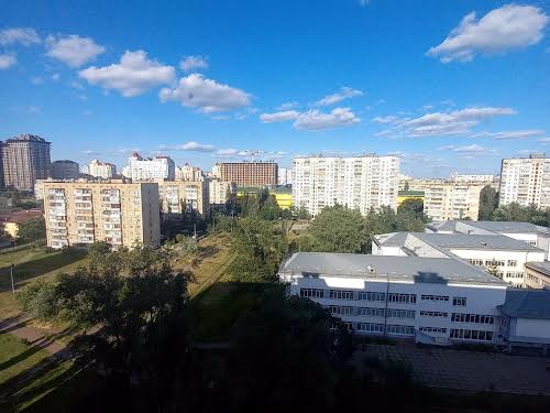 квартира по адресу Левка Лукьяненко ул. (Маршала Тимошенко), 2-Б