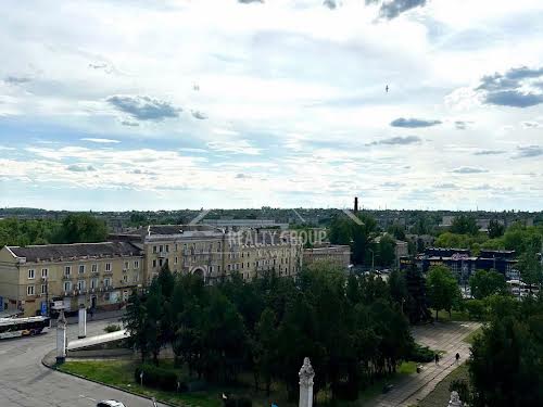 квартира за адресою Поштовий просп. (Карла Маркса), 48