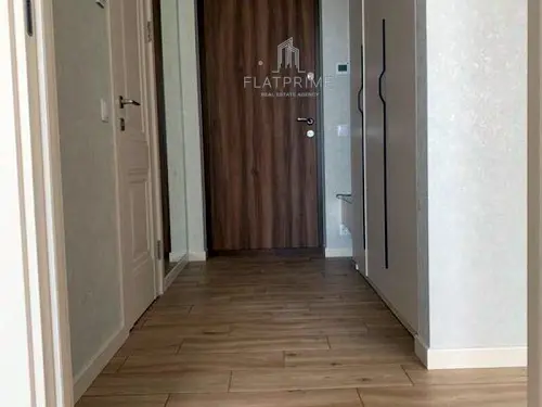 квартира по адресу Олександра Олеся ул., 8/17