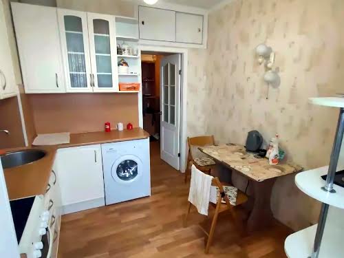 квартира за адресою Небесної Сотні просп. (Маршала Жукова), 87а