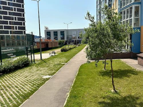 квартира за адресою Берковецька вул., 6