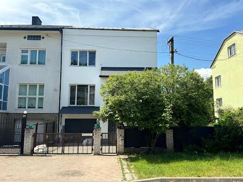 будинок за адресою Винники, Стрілецька вул.