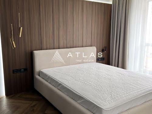 квартира за адресою Залізнична вул., 7