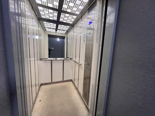 квартира за адресою Олександра Довженка вул., 21А