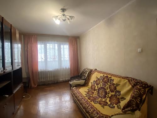 квартира за адресою Квітневий пров., 20