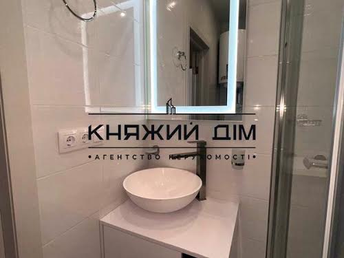 квартира за адресою Ревуцького вул., 40-В