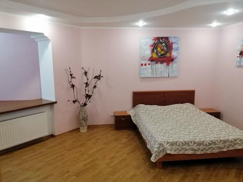 квартира за адресою Композитора Ніщинського вул., 22