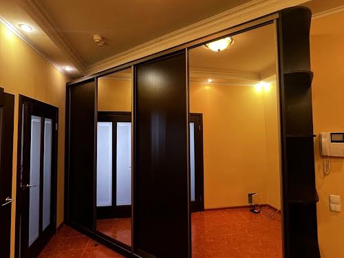 квартира за адресою Євгена Коновальця вул. (Щорса), 44А