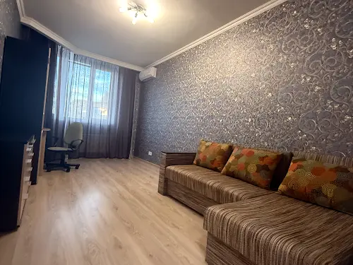 квартира за адресою Братська, 12