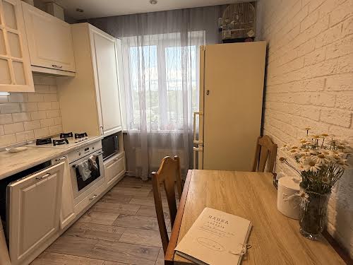 квартира за адресою Грушевського вул., 28