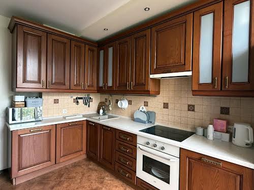 квартира за адресою Регенераторна вул., 4