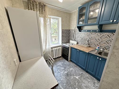квартира за адресою Академіка Булаховського вул., 30а