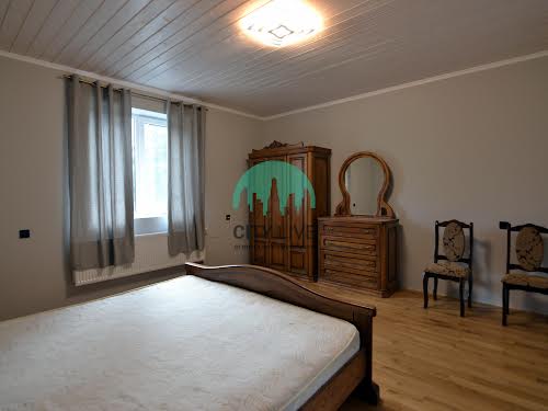 комерційна за адресою с. Стара Гута, Зарічна, 38