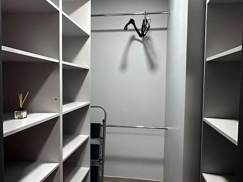 квартира за адресою Пасічна вул., 49б