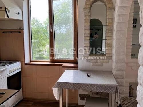 квартира за адресою Симиренка вул., 5