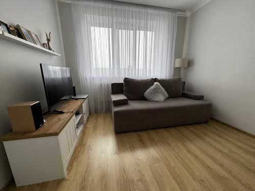 квартира за адресою Українська вул., 5