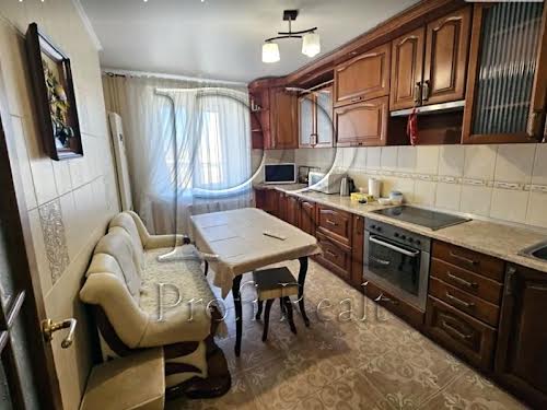 квартира за адресою Симиренка вул., 1Г